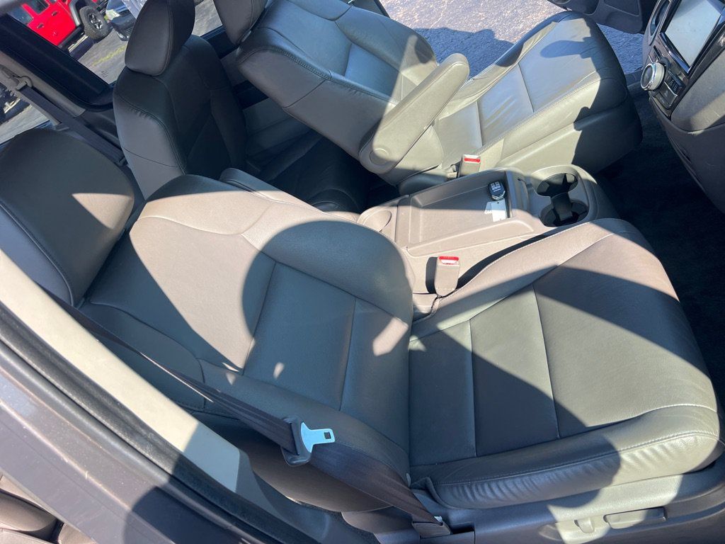 Used 2015 Honda Odyssey Touring image 20