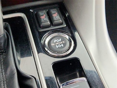 Used 2022 Mitsubishi Eclipse Cross SE image 32