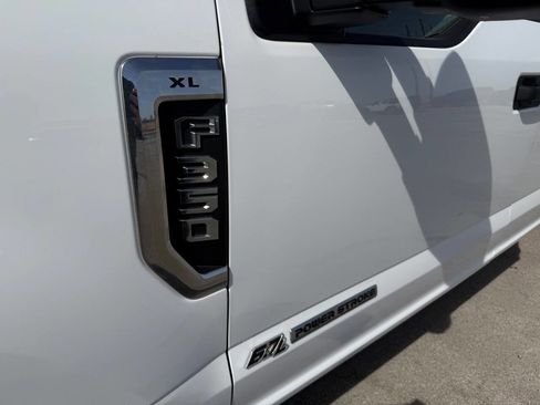 Used 2019 Ford F350 XL w/ Power Equipment Group image 14