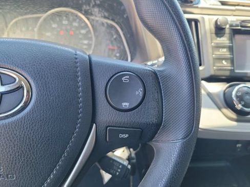 Used 2014 Toyota RAV4 LE FWD image 24