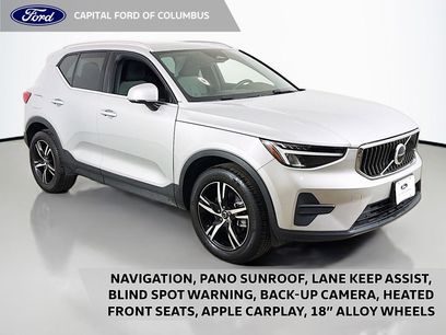Used 2025 Volvo XC40 B5 Core