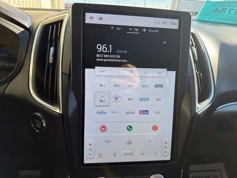 Used 2024 Ford Edge Titanium image 15