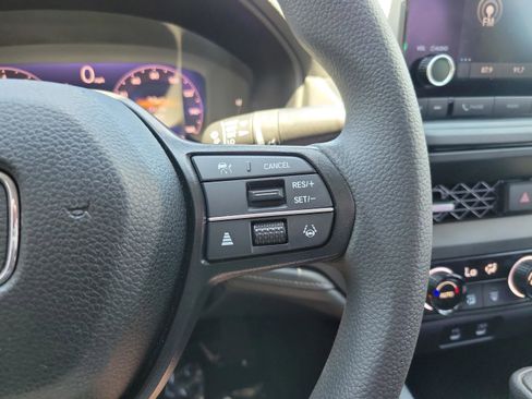 Used 2024 Honda Accord EX image 21