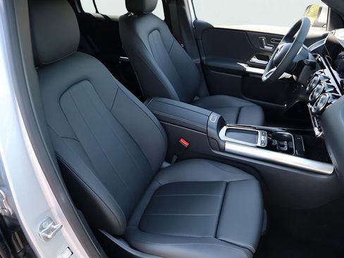 New 2026 Mercedes-Benz GLA 250 4MATIC image 12