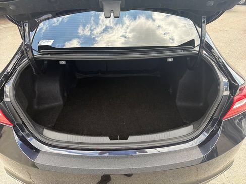 Used 2023 Chevrolet Malibu LT FWD image 9