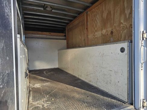 Used 2012 Ford E-350 and Econoline 350 Super Duty w/ PWR Locks & Windows Group image 27