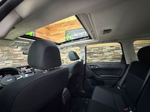 Used 2018 Subaru Forester 2.5i Premium AWD/4WD image 27