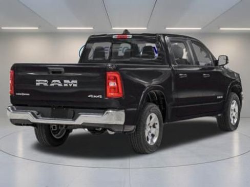 New 2026 RAM 1500 4x4 Crew Cab image 5