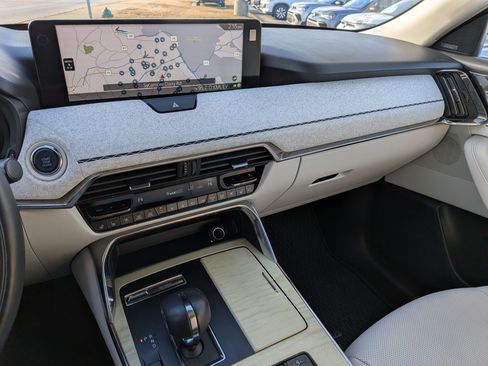 Used 2024 MAZDA CX-90 3.3 Turbo S w/ Premium Plus image 23