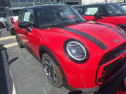New 2026 MINI Cooper 2-Door Hardtop image 8
