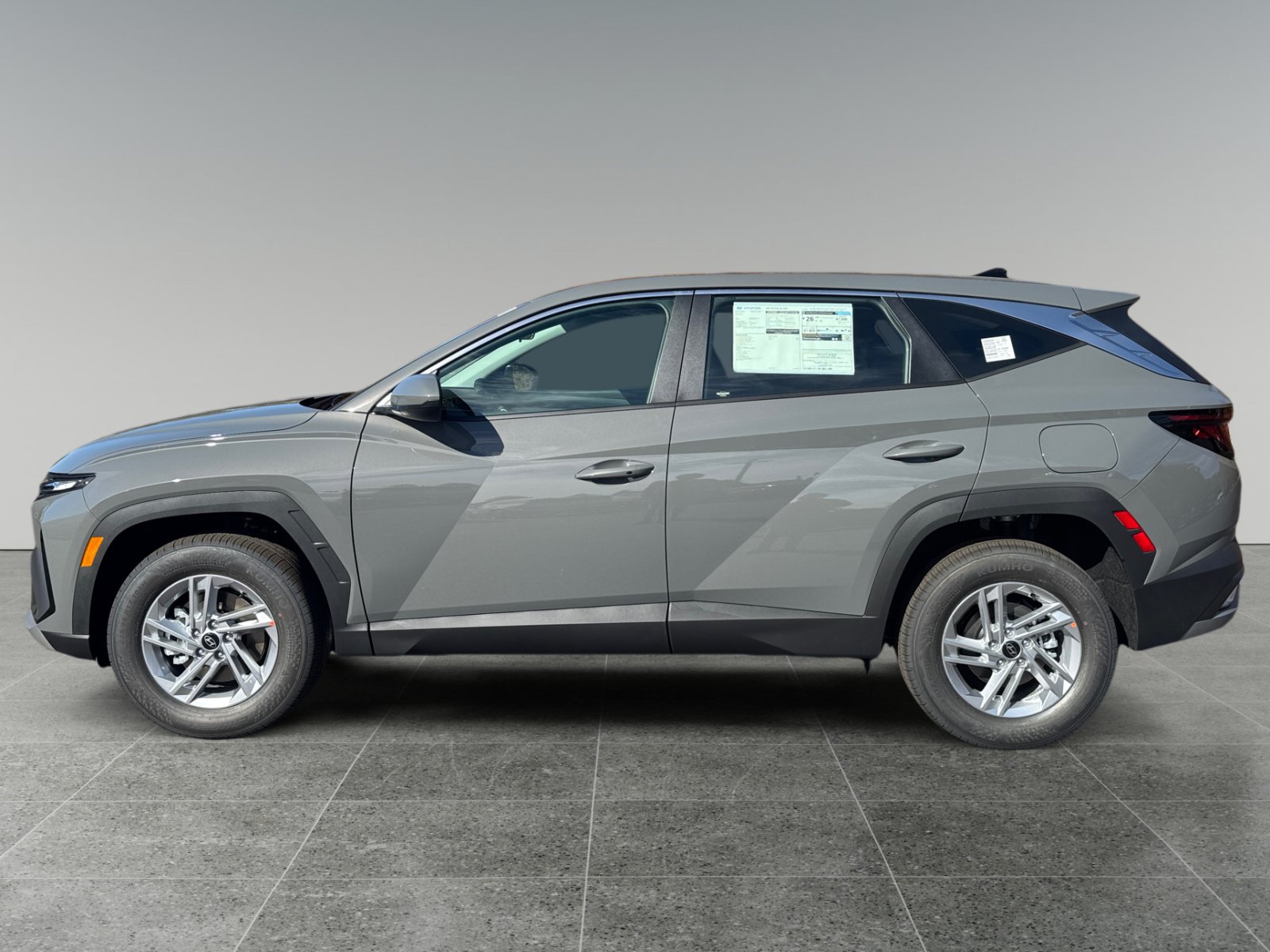 New 2026 Hyundai Tucson SE AWD/4WD image 2