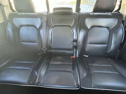 Used 2021 RAM 1500 Laramie RWD image 13