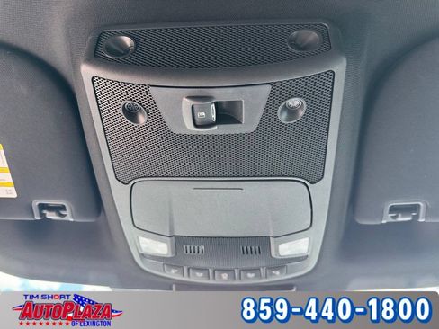 Used 2022 Ford F250 Lariat w/ Lariat Ultimate Package AWD/4WD image 38