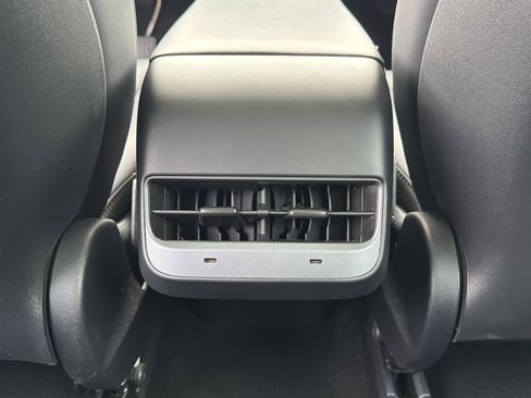 Used 2023 Tesla Model 3 Standard Range RWD image 22