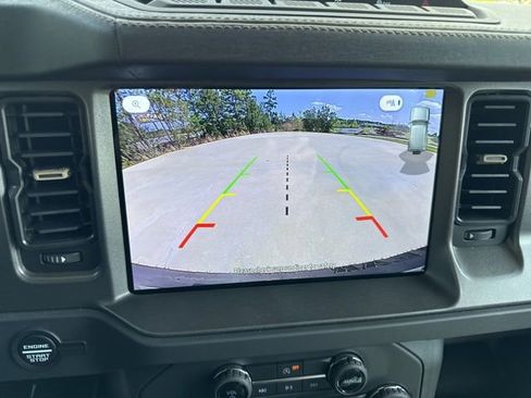 Used 2025 Ford Bronco Badlands w/ Sasquatch Package image 9