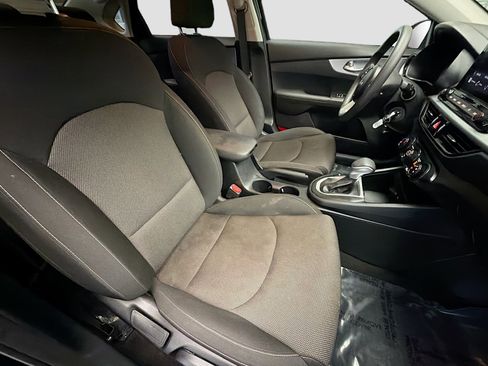 Used 2024 Kia Forte LXS w/ LXS Technology Package image 15