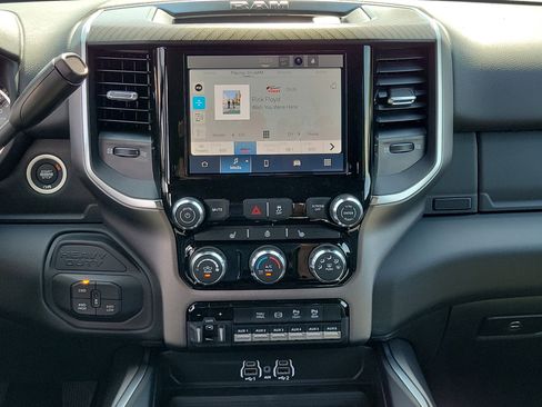 New 2026 RAM 2500 Big Horn AWD/4WD image 15