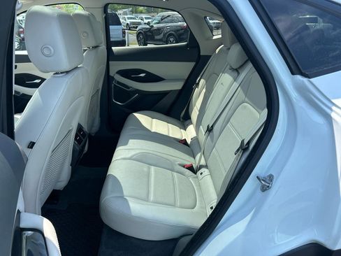 Used 2020 Jaguar E-PACE SE image 11