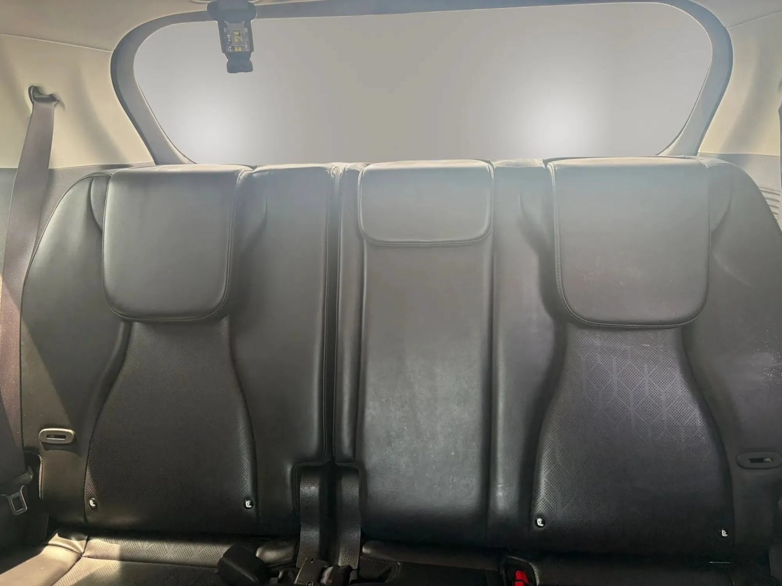Used 2022 Kia Carnival LX FWD image 26