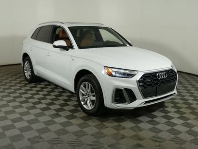 Used 2023 Audi Q5 2.0T Premium w/ Convenience Package