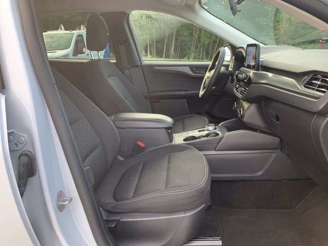 Used 2025 Ford Escape Active AWD/4WD image 16