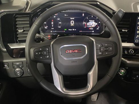 New 2026 GMC Sierra 1500 Elevation image 12