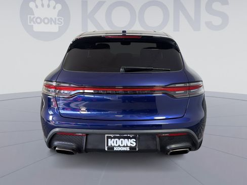 Used 2022 Porsche Macan w/ Premium Package Plus image 5