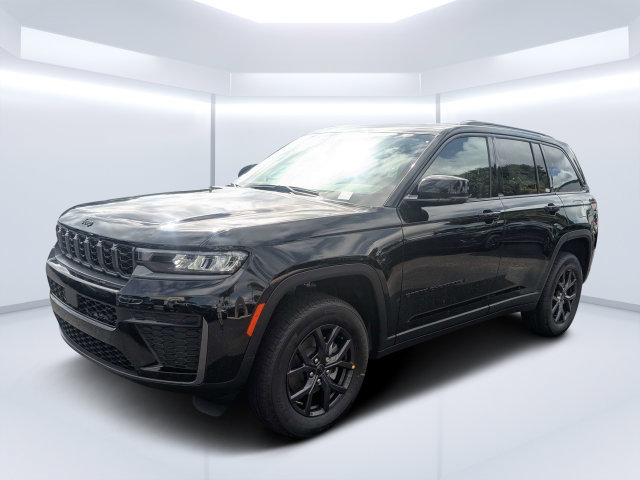 New 2027 Jeep Grand Cherokee Altitude AWD/4WD image 7
