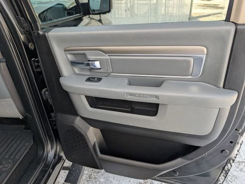 Used 2018 RAM 1500 Big Horn image 29