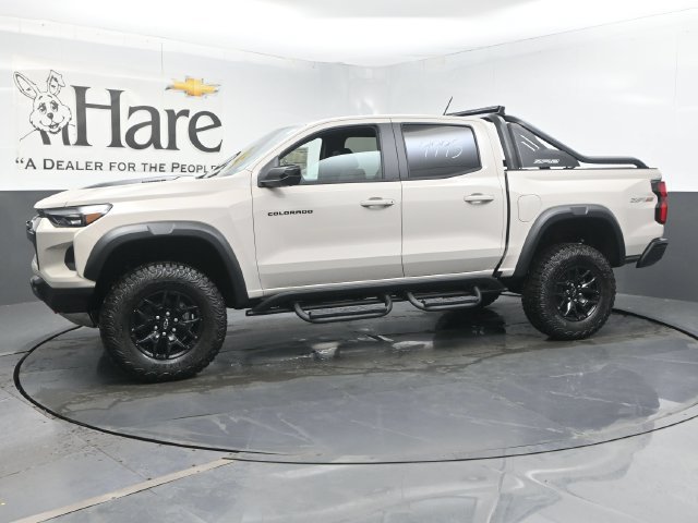 New 2026 Chevrolet Colorado ZR2 w/ Midnight Edition AWD/4WD image 10