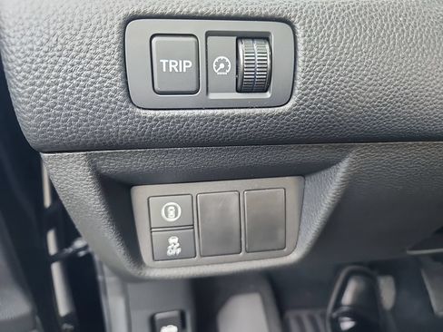 Used 2022 Honda Accord LX image 12