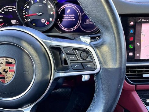 Used 2022 Porsche Cayenne image 12