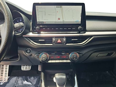 Certified 2023 Kia Forte GT-Line FWD image 23