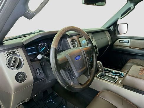 Used 2017 Ford Expedition EL King Ranch image 2