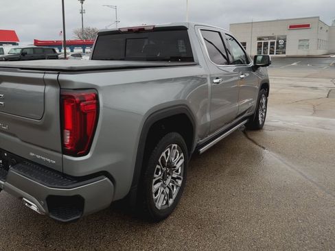 Used 2024 GMC Sierra 1500 Denali Ultimate image 8