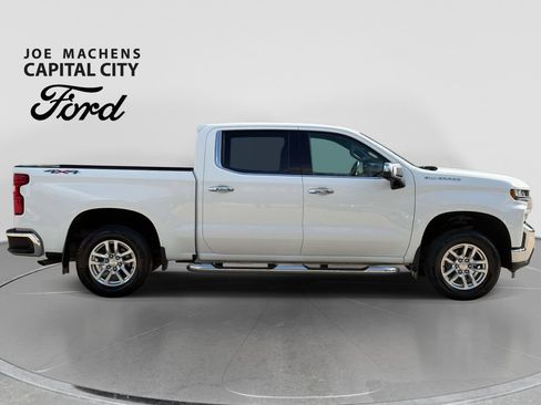 Used 2020 Chevrolet Silverado 1500 LTZ AWD/4WD image 3