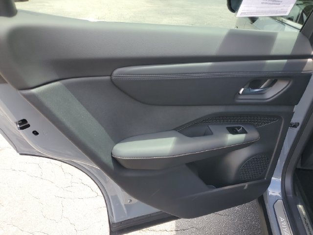 Certified 2024 Nissan Ariya AWD image 7