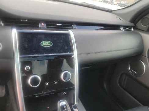 Used 2021 Land Rover Discovery Sport SE image 9