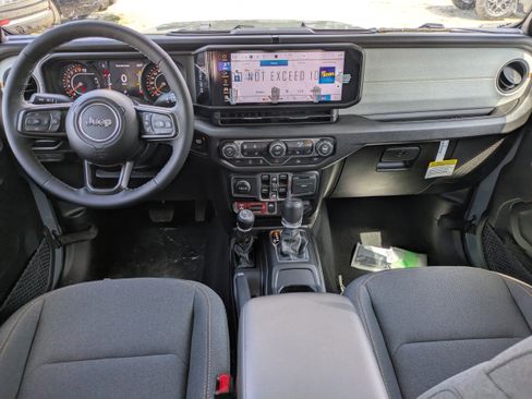 New 2026 Jeep Gladiator Sport AWD/4WD image 12
