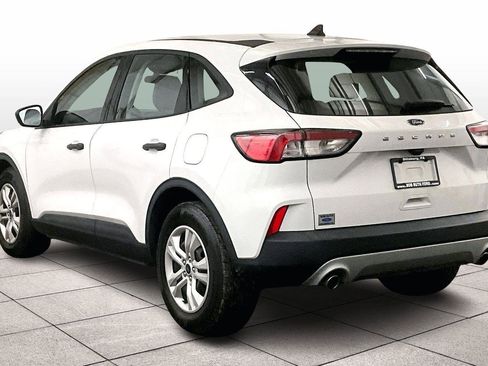 Used 2022 Ford Escape S image 10