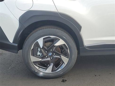 New 2025 Subaru Crosstrek 2.5i Limited w/ Crosstrek Mirror Package image 5