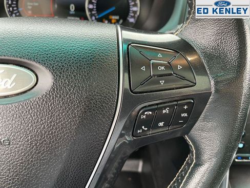 Used 2019 Ford Explorer Platinum image 19