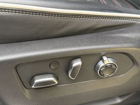 Used 2024 GMC Sierra 1500 AT4X AWD/4WD image 6