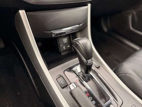 Used 2015 Honda Accord EX-L image 40