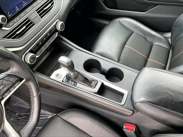 Used 2019 Nissan Altima 2.5 SR FWD image 15