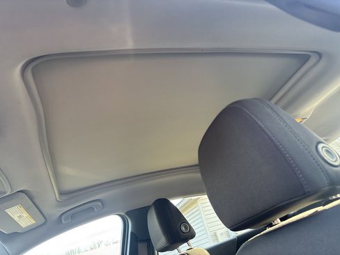 Used 2024 Chevrolet Malibu LT image 25