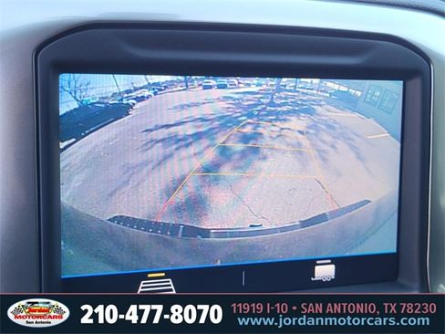 Used 2021 Chevrolet Silverado 2500 LT w/ Convenience Package image 21