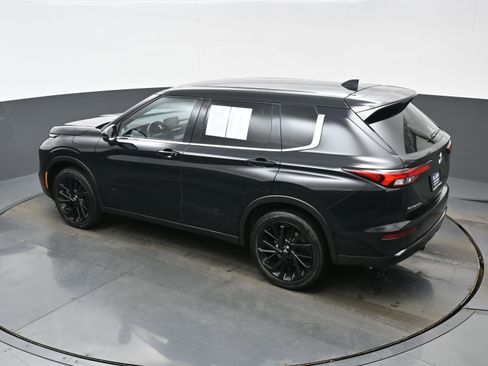 Used 2022 Mitsubishi Outlander SEL Black Edition image 37
