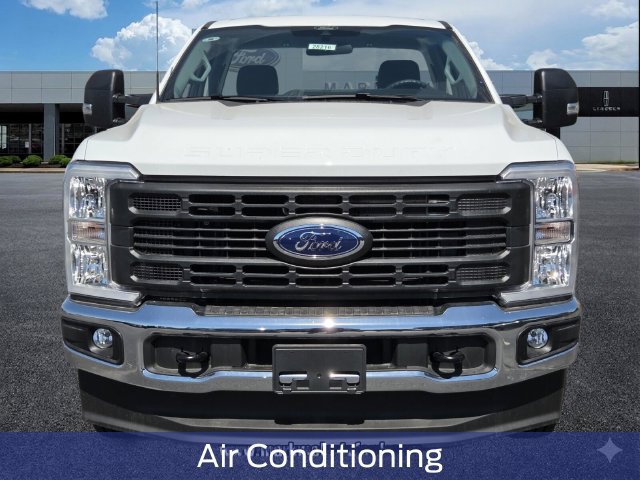 New 2026 Ford F250 XL w/ XL Chrome Package AWD/4WD image 9