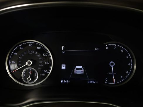 Used 2024 Genesis GV80 2.5T AWD/4WD image 40